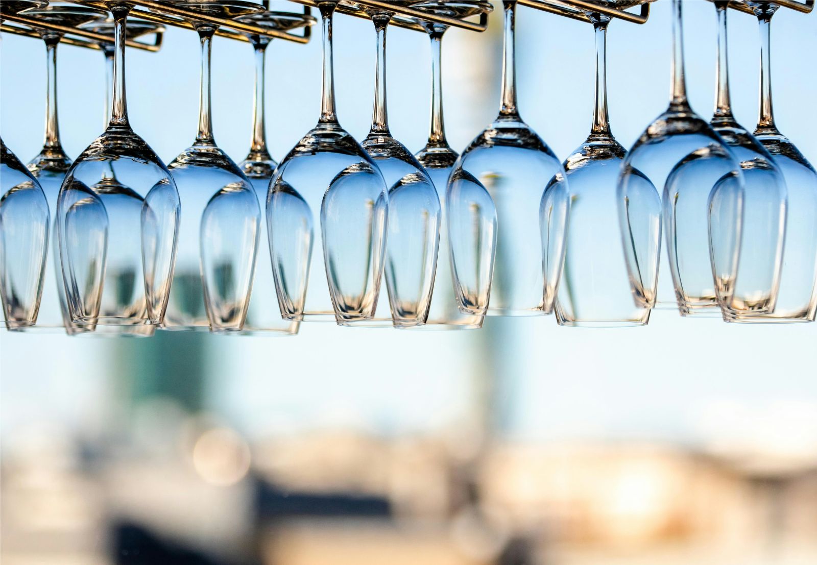 Zo kies je het beste wijnglas voor jouw horecaonderneming: 3 tips